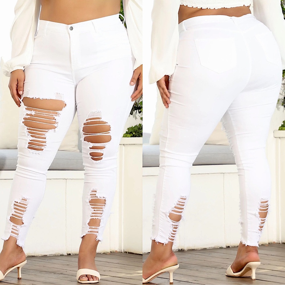 NWT- White Ripped Skinny Jeans- Plus